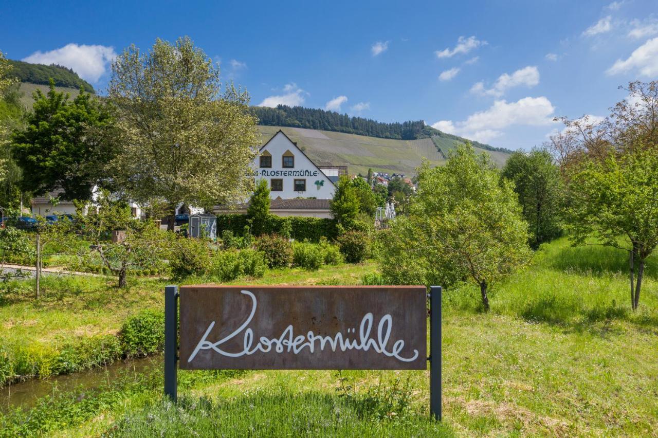 Weinhotel Restaurant Klostermühle Ockfen Exterior foto